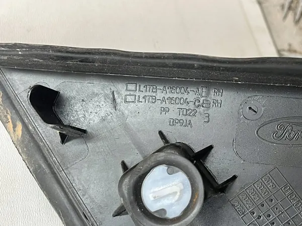 Oikea lokasuojus Ford Puma MK2 OEM L1TBA16004AE image 3