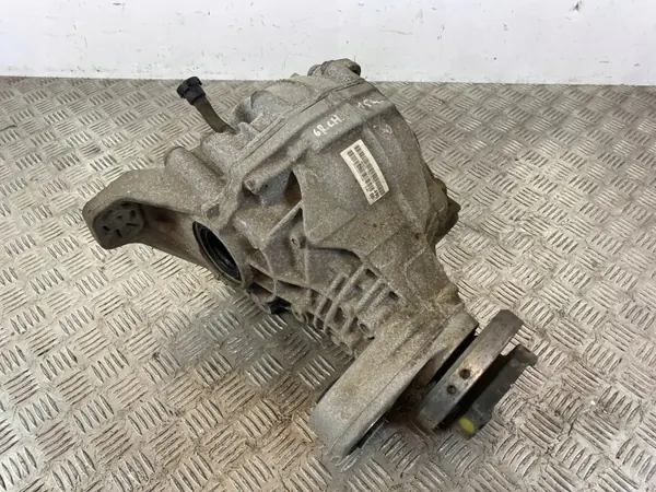 Jeep Bakaxel Differential OEM P68184737AB - Begagnad image 2