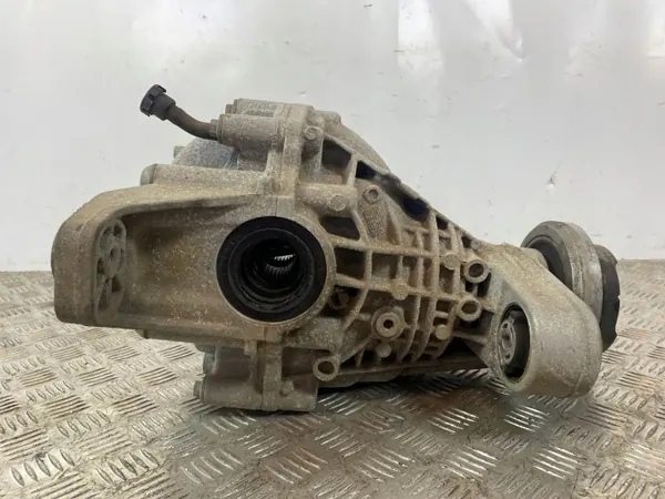 Jeep Bakaxel Differential OEM P68184737AB - Begagnad image 4