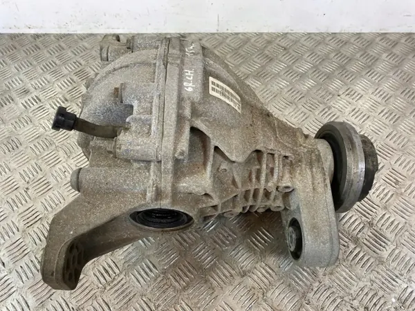 Jeep Bakaxel Differential OEM P68184737AB - Begagnad image 5