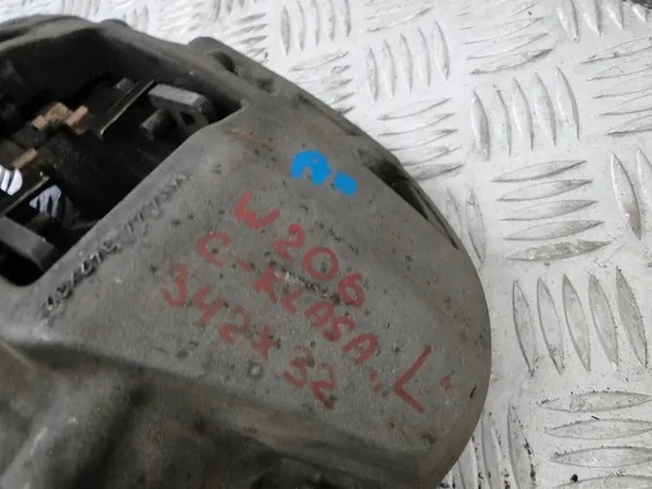 Voorremklauwen Mercedes C-Klasse W206 2.0CDI 340MM A2234210000 image 8