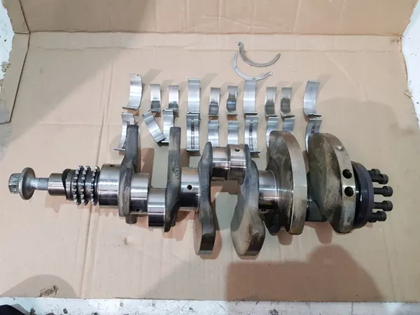 Paliers de vilebrequin Porsche OEM 946101AR - 54k km image 8