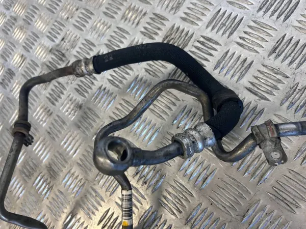 BMW X6 E71 4.4 V8 ohjausletkun OEM P679080901 image 3