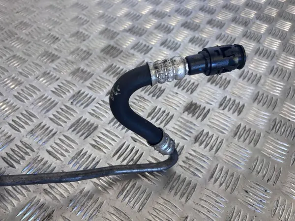 BMW X6 E71 4.4 V8 ohjausletkun OEM P679080901 image 4
