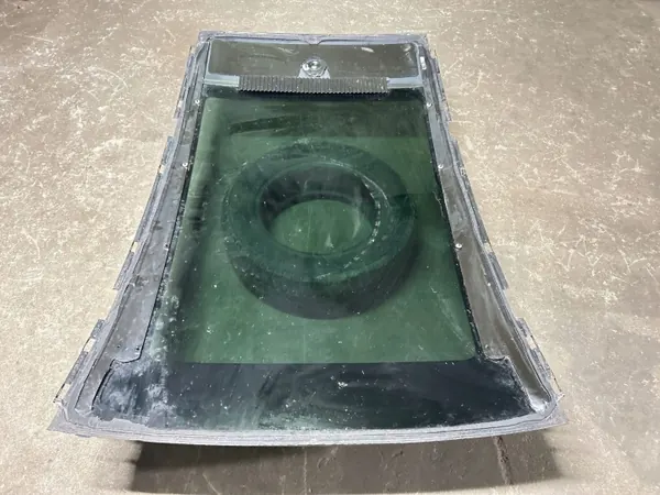 Citroen C4 Schiebedachglas OEM DOT249AS3M663 Gebraucht image 6