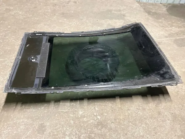 Citroen C4 Schiebedachglas OEM DOT249AS3M663 Gebraucht image 8