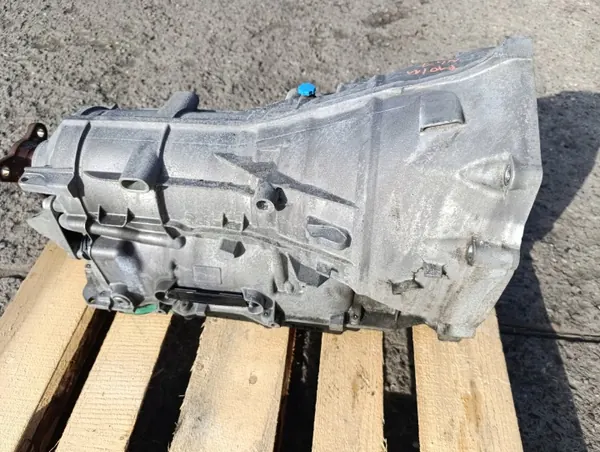 BMW 7616518 versnellingsbak voor F10 F11 2.0D N47 image 5