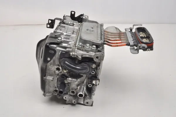 Convertidor Inversor Toyota Yaris Cross OEM G9200-K2011 image 4