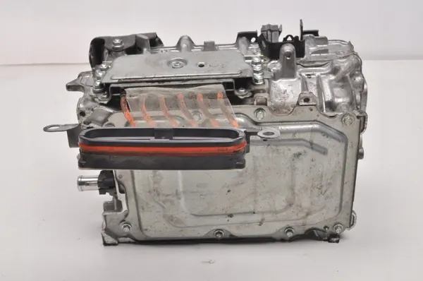 Convertidor Inversor Toyota Yaris Cross OEM G9200-K2011 image 5