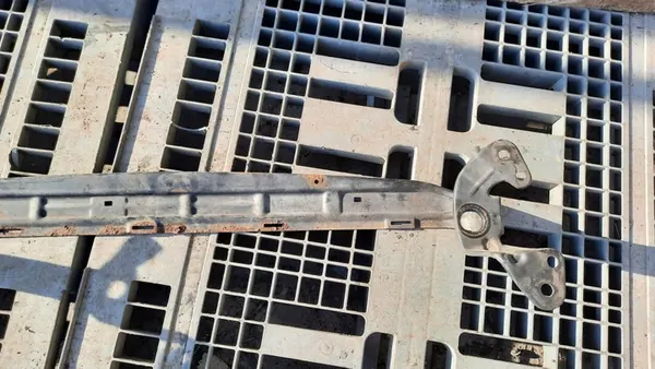 Nedre balk för Volvo C30 S40 V50 30792611 image 4