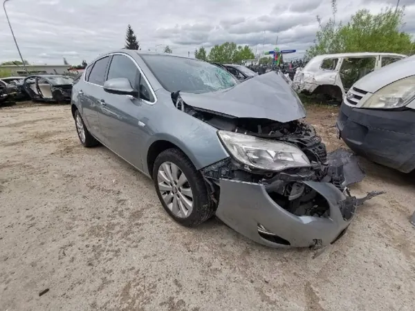 Bomba de aceite OEM EIS-2670883 Opel Astra 2010 1.7L image 5