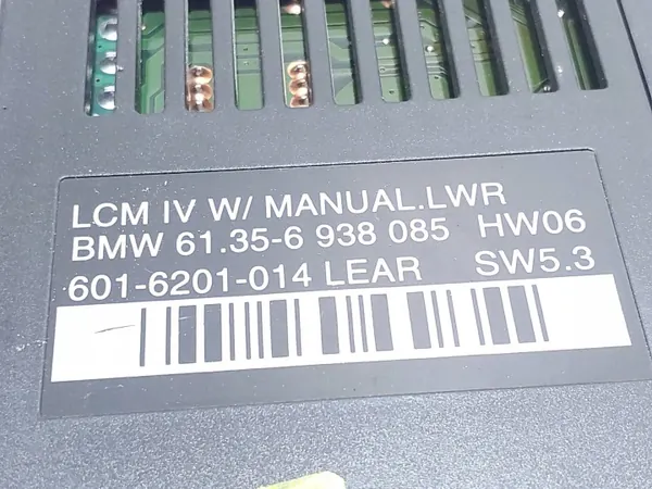 Module de contrôle des feux BMW X5 E53 OEM 61356938085 image 3