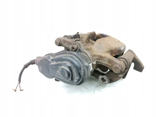 Audi A5 Taka jarrupuristin Vasen 1.8 TFSI 2010 image 10