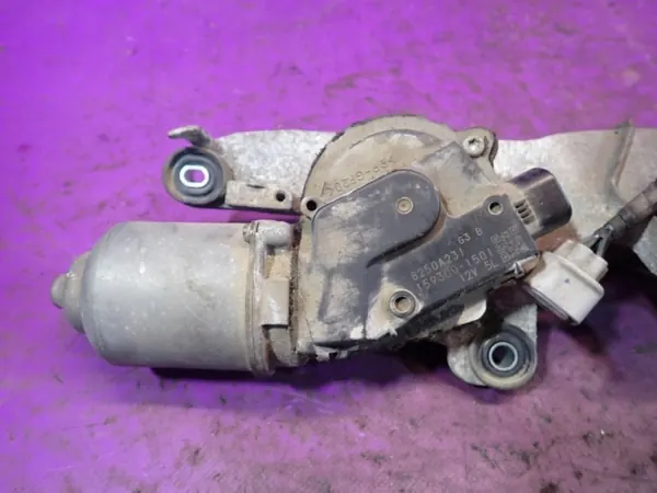 Motor limpiaparabrisas OEM Zawada-384913- Mitsubishi Colt image 4