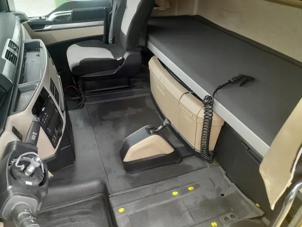 Cabine nue MAN OEM KABINA pour TGX EURO 6 2018 image 7