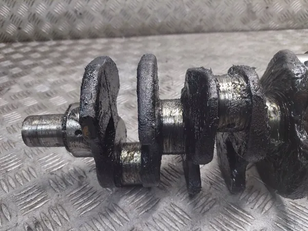 Käytetty kampiakseli AJA Volkswagen Transporter T4 2.4 D image 4