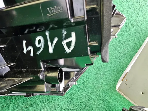 Luz trasera izquierda VW Polo Lift 2G0945095E image 8