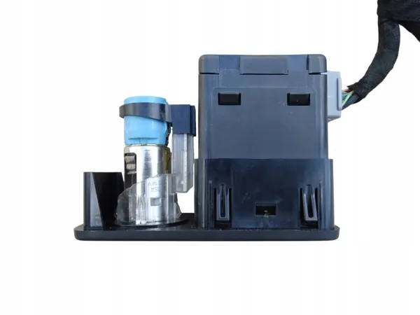 SD-kortläsare USB-port Jeep Cherokee OEM 68139536AC image 5