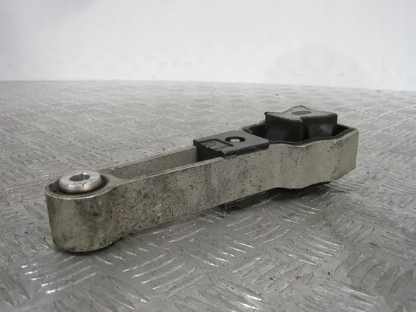 Soporte de motor OEM 6G92-6P082-CC para Jaguar E-Pace image 3