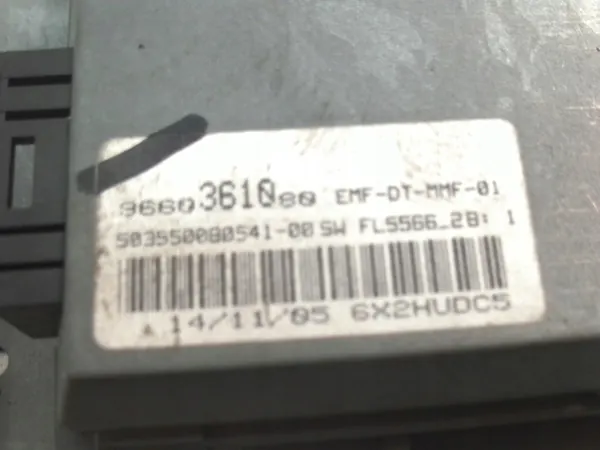 Pantalla de navegación Peugeot 407 OEM 9660361080 image 3
