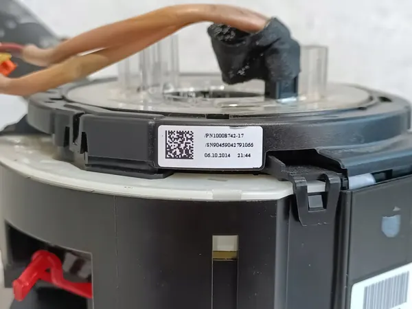 Dodge Durango 2014-2018 Conjunto de sensor de volante OEM image 9