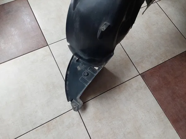 Left Rear Wheel Arch - Renault Clio IV image 2