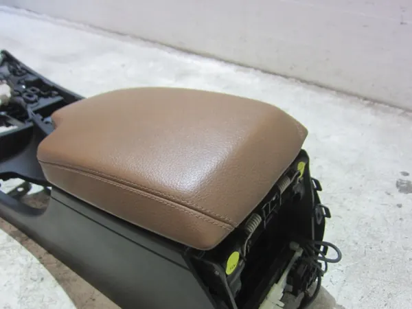 BMW F30 F31 F34 Middenconsole OEM 51619360528 Bruin image 4