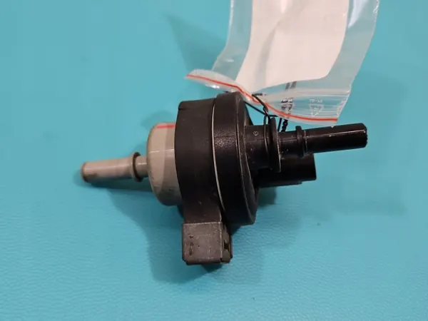 Brandstofdruksensor OEM 269516045 voor Dacia Duster II image 4