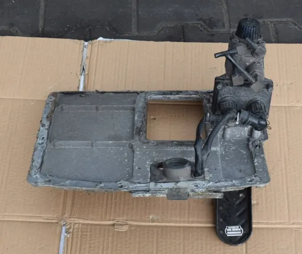 Hoofdremklepel OEM 1677510 voor DAF XF CF image 3