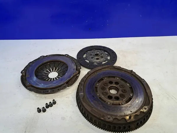 Volvo S60 2001 Volante de Dupla Massa image 5