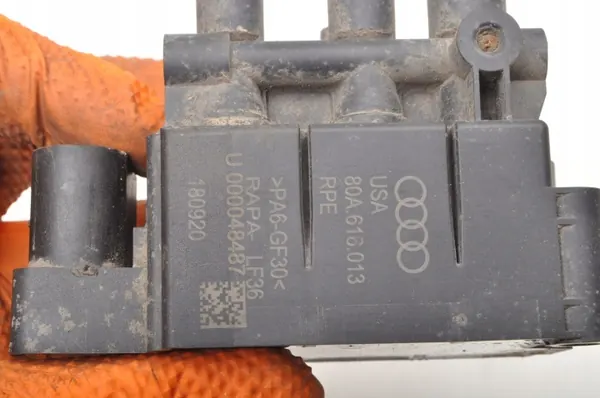 Audi Q5 II Verteiler OEM 80A616013 - Gebraucht image 5
