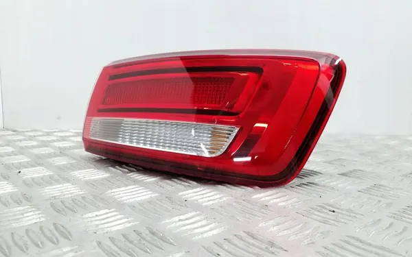 Luz Trasera Derecha Audi A3 8V5 Sedan Lift 8V5945070 image 5