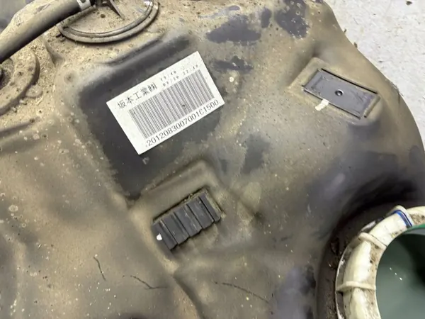 Bränsletank OEM AMD223251 för Toyota GT 86 image 4