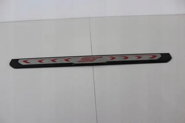 OEM 360214588 Guarnição de Soleira Esquerda Ford Focus MK3 ST image 2