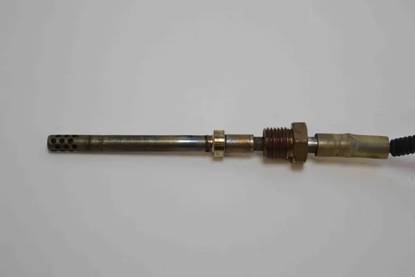 Sensor de temperatura de escape Mercedes-Benz A001 9053 000 image 2