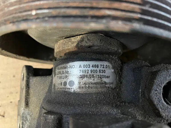 Bomba de direção assistida Mercedes-Benz OE A0034667201 image 4