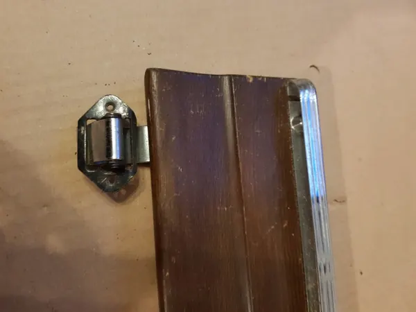 Mercedes W111 handskfackslås med nyckel - Begagnad image 5