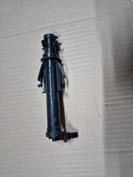 OEM 510955966 VW Golf Sportsvan framlyktesprutare image 5