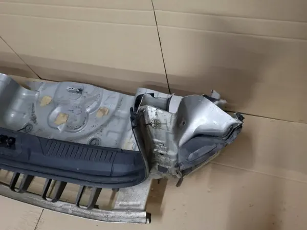 Painel Traseiro FORD FOCUS MK4 Completo OEM Usado image 3