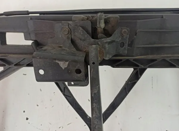 Framstötfångare Mazda M3 image 5