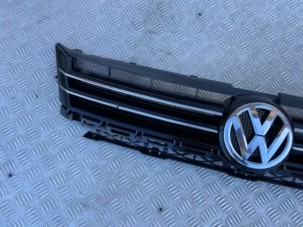 Grille Cover for VOLKSWAGEN TOURAN II LIFT CADDY image 2