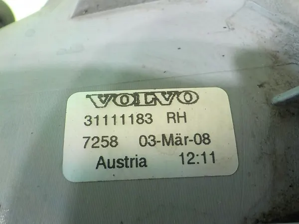 VOLVO XC90 I LIFT 2.4 D5 AUT 08 Farol Direito 31111183 image 6