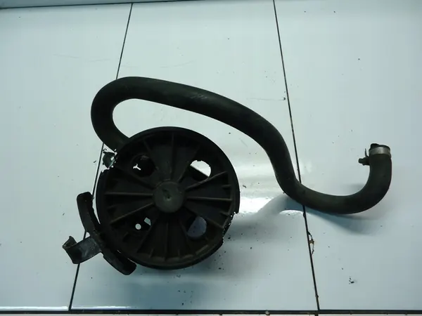 Bomba de direção assistida VOLVO S60 S80 2.4 D5 30665101 image 2