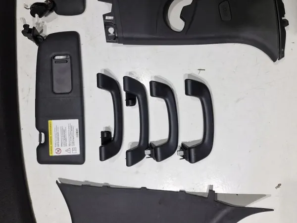 BMW F20 Musta Kattojoukko - OEM Kokonaisuus image 3