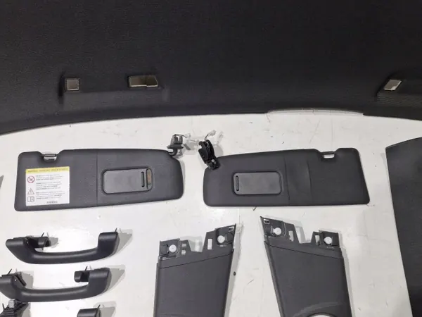 BMW F20 Musta Kattojoukko - OEM Kokonaisuus image 5