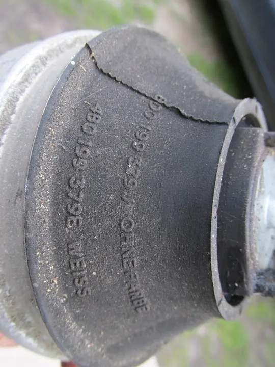 AUDI A6 C5 Motorhalterung Links Rechts mit Sensor OEM 4B0199379E image 4