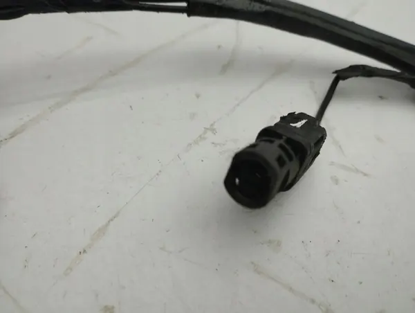 Gloeiplugkabel Mercedes-Benz C W204 2011 AMD121881 image 3