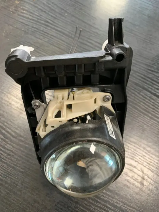 BMW Scheinwerferteil OEM 89380605 für 1er Reihe image 3