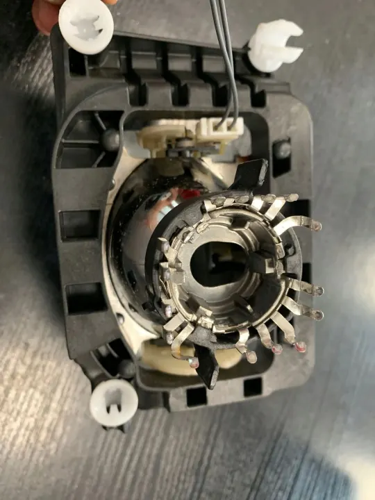 BMW Scheinwerferteil OEM 89380605 für 1er Reihe image 6