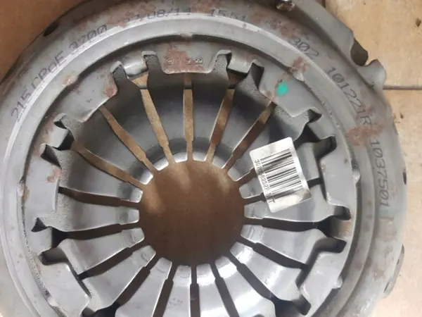 Renault Koppelingsschijf OEM 302101221R 301012218R image 3